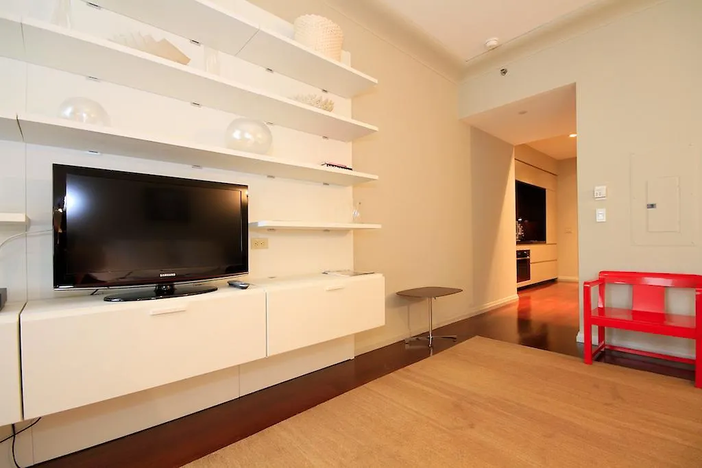 Financial District: Stylish Suite In Luxury Building Нью-Йорк